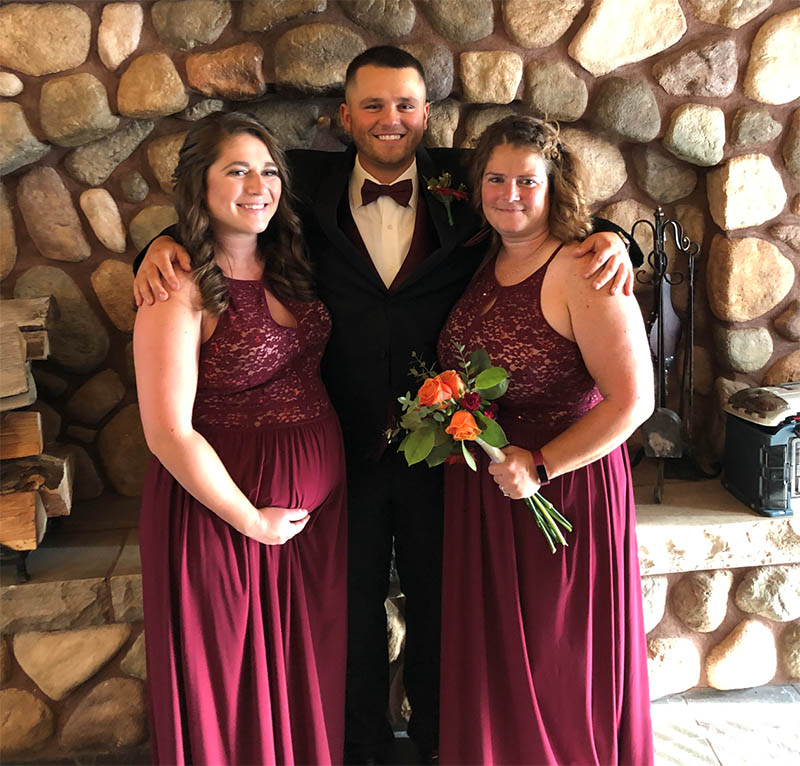 0527sfthjacobyork Jacob York (center) with his sister, Gabby Yuraitis and mom, Christy York. (Photo courtesy of Jacob York)