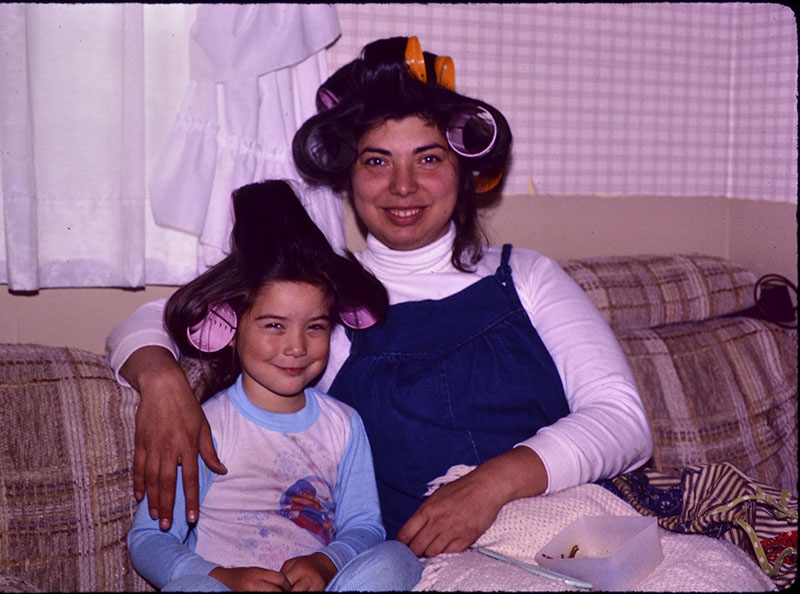 Alison Conklin (left) and her mom, Jude Dewhurst, in 1985. (Photo courtesy of Alison Conklin)