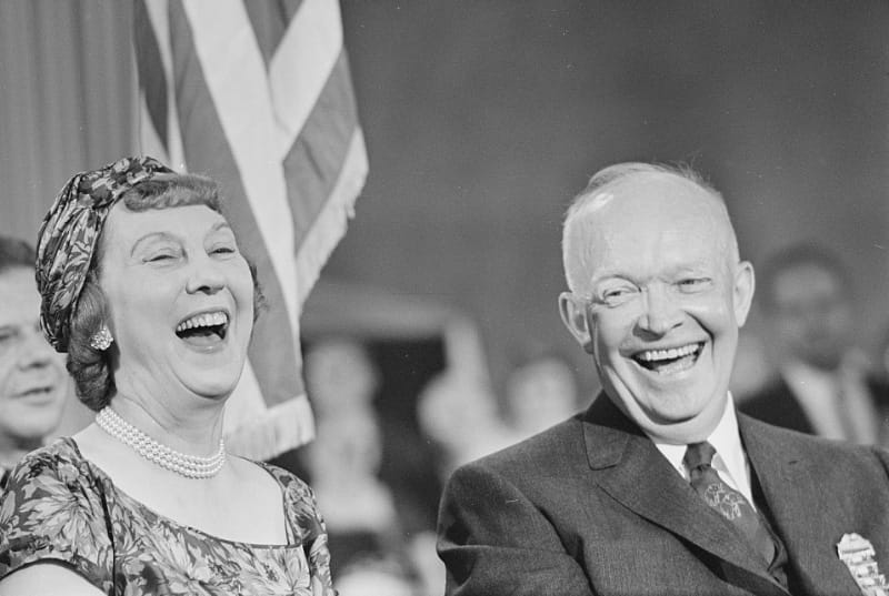 President Dwight D. Eisenhower and first lady Mamie Eisenhower smile during the Republican National Convention in Chicago on July 26, 1960. (Library of Congress, Prints & Photographs Division, U.S. News & World Report Magazine Collection)